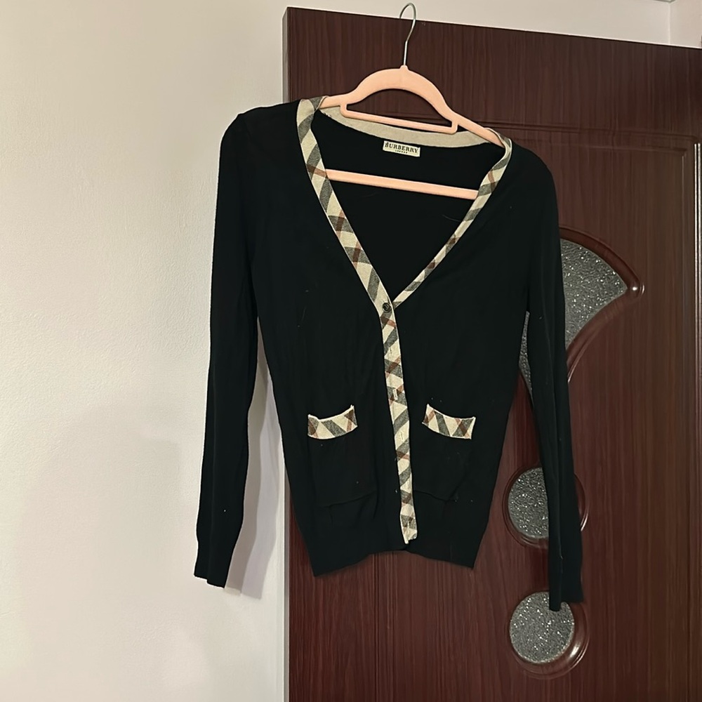 Burberry sweater